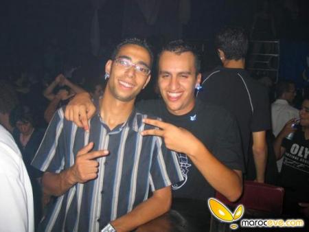 ces mon fr&eacute;re et ton cousin
